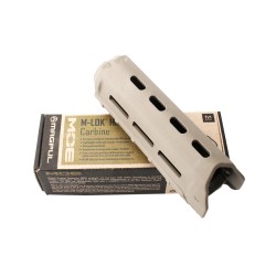 AR-15 Magpul MOE M-LOK Handguard Carbine Length Polymer FDE (MADE IN USA)